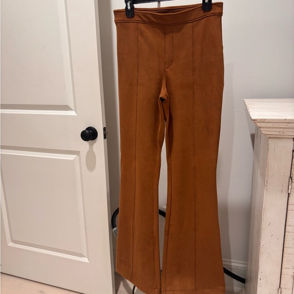SPANX Faux Suede Flare Pants Size Large - Picture 4 of 6